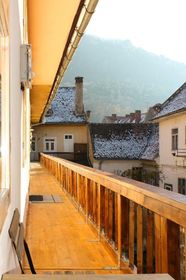 Deer Apartment Brașov Exterior foto